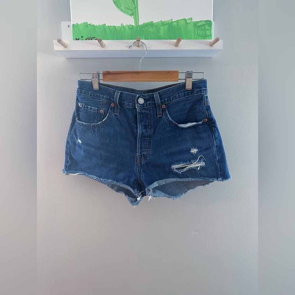 Levi’s 501 denim jean short short shorts distressed women’s size 27 - Picture 4 of 7